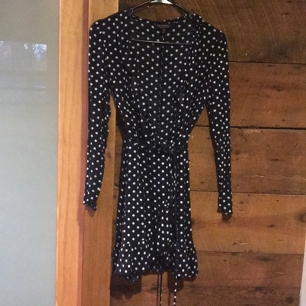 Sold Navy and white polka dot wrap dress - Picture 4 of 5